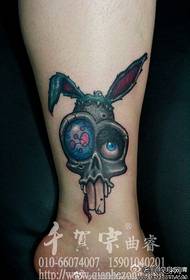 Girls' legs are classic and classic bunny tattoos