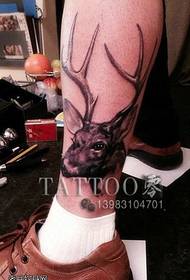 Najbolji muzej tetovaža preporučuje tetovažu antilopa na nozi