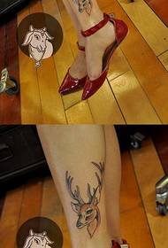 Beauty legs trend classic deer tattoo pattern