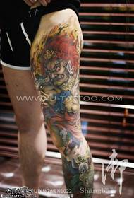 Tetováló show, ajánljon egy lábszín-hagyományt, ne mozgassa a Ming Wenwen alkotásait