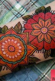 Beautiful old school floral tattoo pattern for girls legs