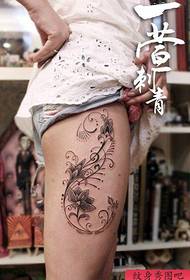 Beautiful female lotus vine tattoo pattern popular in girls' legs