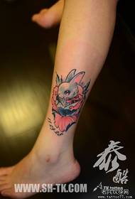 Girls legs trend cute bunny tattoo pattern