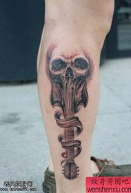 Tattoo recommend a leg tattoo