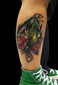 Tattoo show, recommend a leg color peacock tattoo pattern