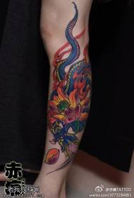Leg color lotus snake tattoo pattern