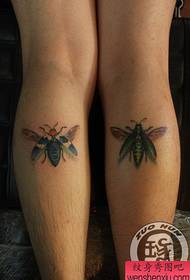 Small and popular insect tattoo pattern on the legs