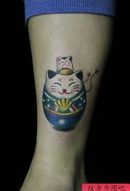 Calf lucky cat tattoo pattern