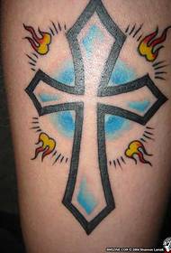 Modello di tatuaggio croce blu gamba