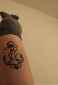 Girls' leg personality anchor black and white European and American tattoo pattern