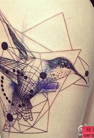 Jan de konsèp koulè kolye travay tatoo kolibri