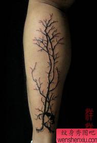 noge izgledaju dobro klasični uzorak tetovaža drveta totem