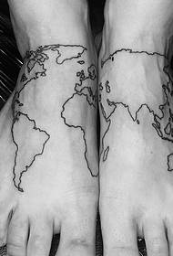 Double instep with Chinese representative Chinese map tattoo pattern