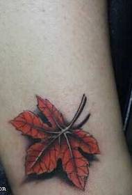 noga javorov list tetovaža uzorak