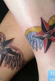noga petokraka zvijezda par Tattoo uzorak