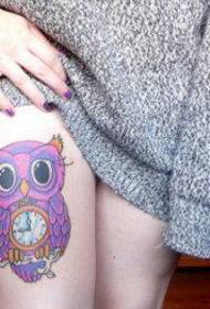 tyttöjen jalat suosittu kaunis pöllö kello tatuointi malli 46707-tyttöjen jalat kauniisti muodissa vauva norsu tatuointi malli