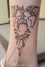 ankle tattoo flower tattoo pattern