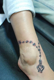 Beautiful Little Fresh Anklet Tattoo on the Foot