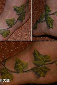 patrón de tatuaxe de follas de pé