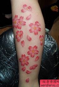 tyttöjen jalat kaunis kaunis kirsikka tatuointi malli