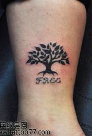 noga moda totem stablo uzorak tetovaža
