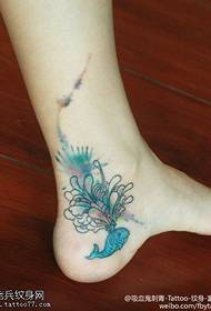 blou water spuit walvis tattoo patroon  48348 @ voet mode mooi uitgesoekte tatoeëerpatroonfoto's van klein waaier