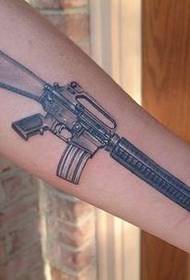 modello di tatuaggio pistola braccio