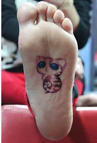 láb szép és elegáns aranyos macska tetoválás kép