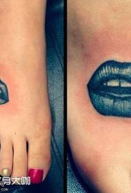 foot blue kiss tattoo pattern