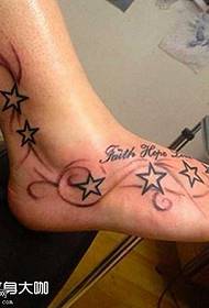 noga tetovaža uzorak zvijezda