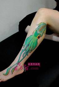 创意蓝色水彩章鱼小腿纹身图片