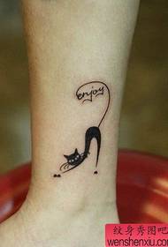 Xiaoqingxin stopalo kreativnog tetovaža mačića djeluje