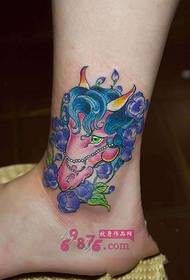 kleur pony kop enkel tattoo tatoeëermerke