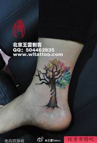 Foot color tree tattoo works are shared by tattoos 49789-the best tattoo museum recommended a foot tree tattoo work