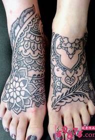 Instep Снимки на татуировки на модни цветя с тотем