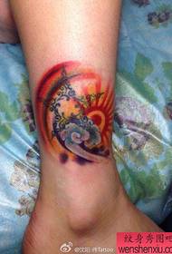 Popelky lidových populárních estetických duhových slunce cloud tetování