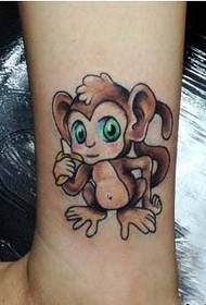 Egy aranyos boka tetoválás minta kép egy boka