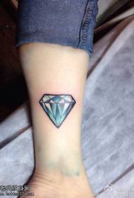 gambar tato kecil warna berlian segar kaki
