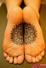 man's sole sunflower tattoo picture