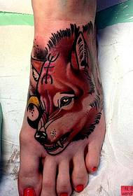 Appreciate an instep European and American popular wolf head tattoo pattern