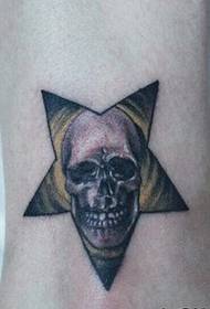 preporučena slika osobnog gležnjača s petokrakom uzorkom tetovaže