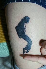 Здымак татуіроўкі MJ для ног