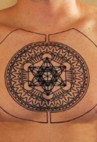 几何元素纹身 男生胸部黑色的几何纹身图片