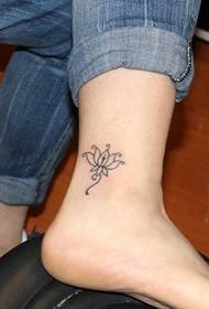 girl ankle simple Good-looking lotus tattoo pattern