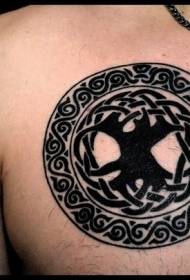 mellkas fekete Kyle Különleges stílusú kerek fa tetoválás mintával