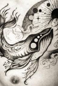 Tatuaj balenă masculină balenă piept poza tatuaj