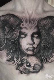 Këscht Devil weiblech Hunnen a Schädel Tattoo Muster
