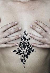 boob European ndi American rose rose sexy tattoo