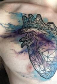 srdce tetovanie mužský hrudník srdce tetovanie obrázok