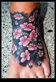 발 벚꽃 문신 패턴